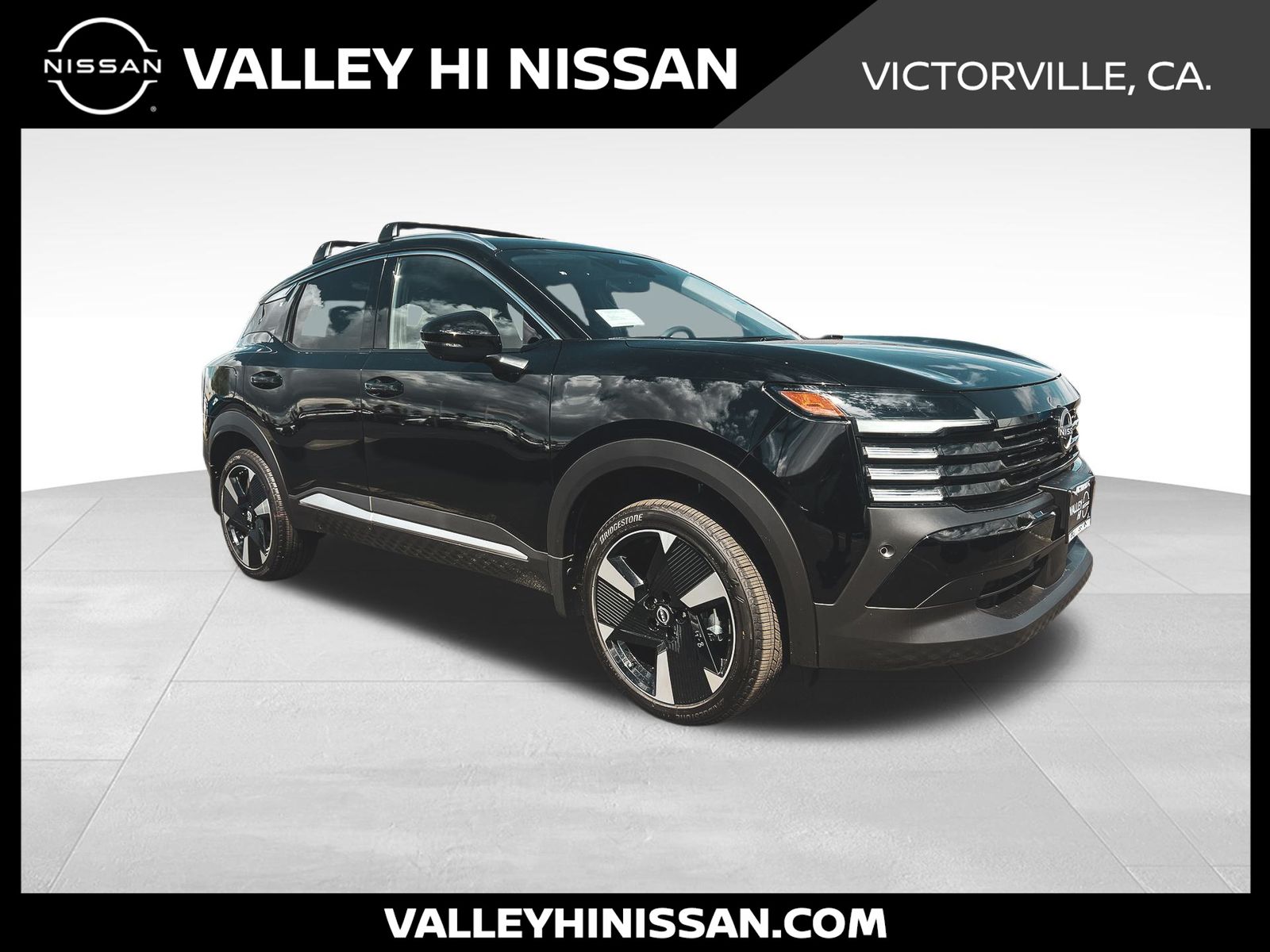 2026 Nissan KICKS SR's photo