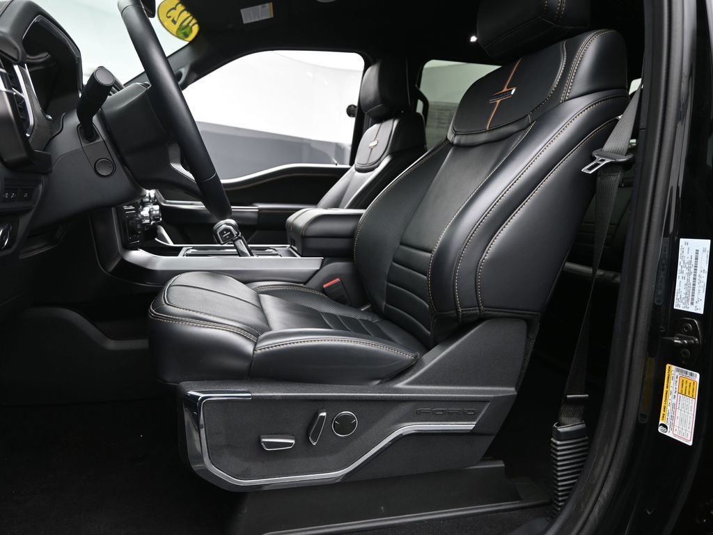 2023 Ford F-150 Platinum photo 11