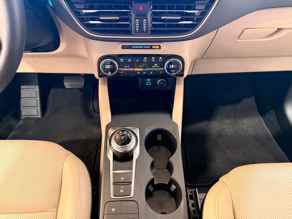 2021 Ford Escape Hybrid SEL photo 22