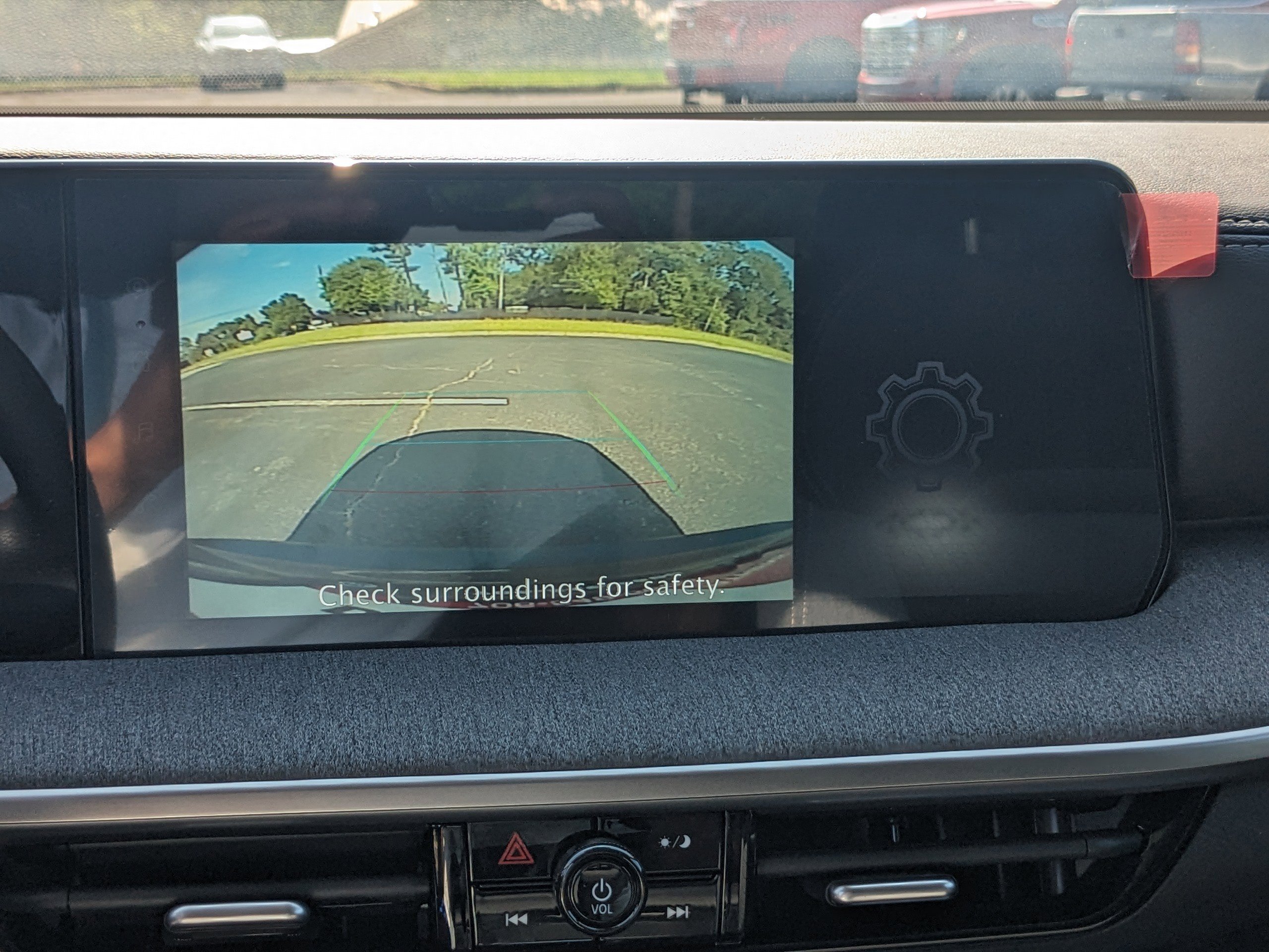 2025 Nissan Kicks SV photo 6