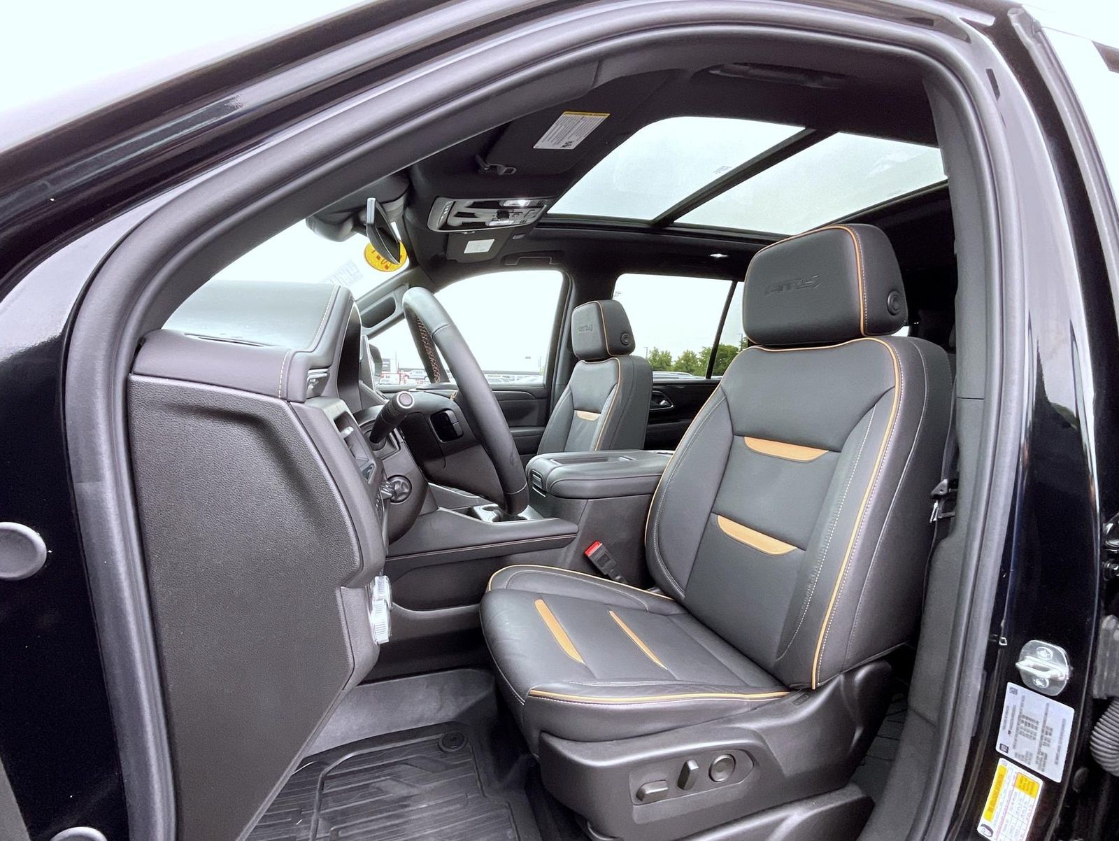 2024 Gmc Yukon AT4 photo 10
