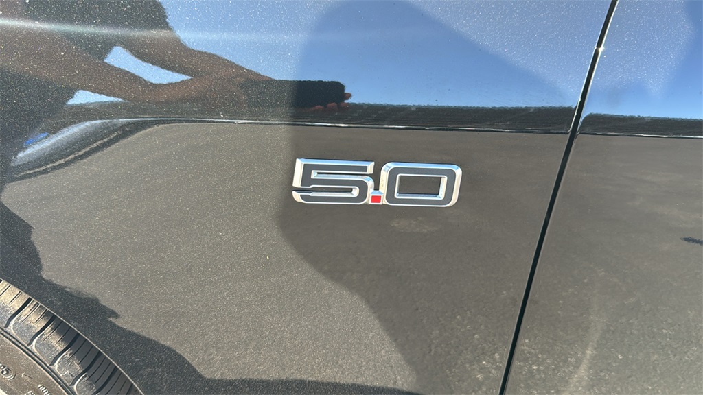 2024 Ford Mustang GT Premium photo 7