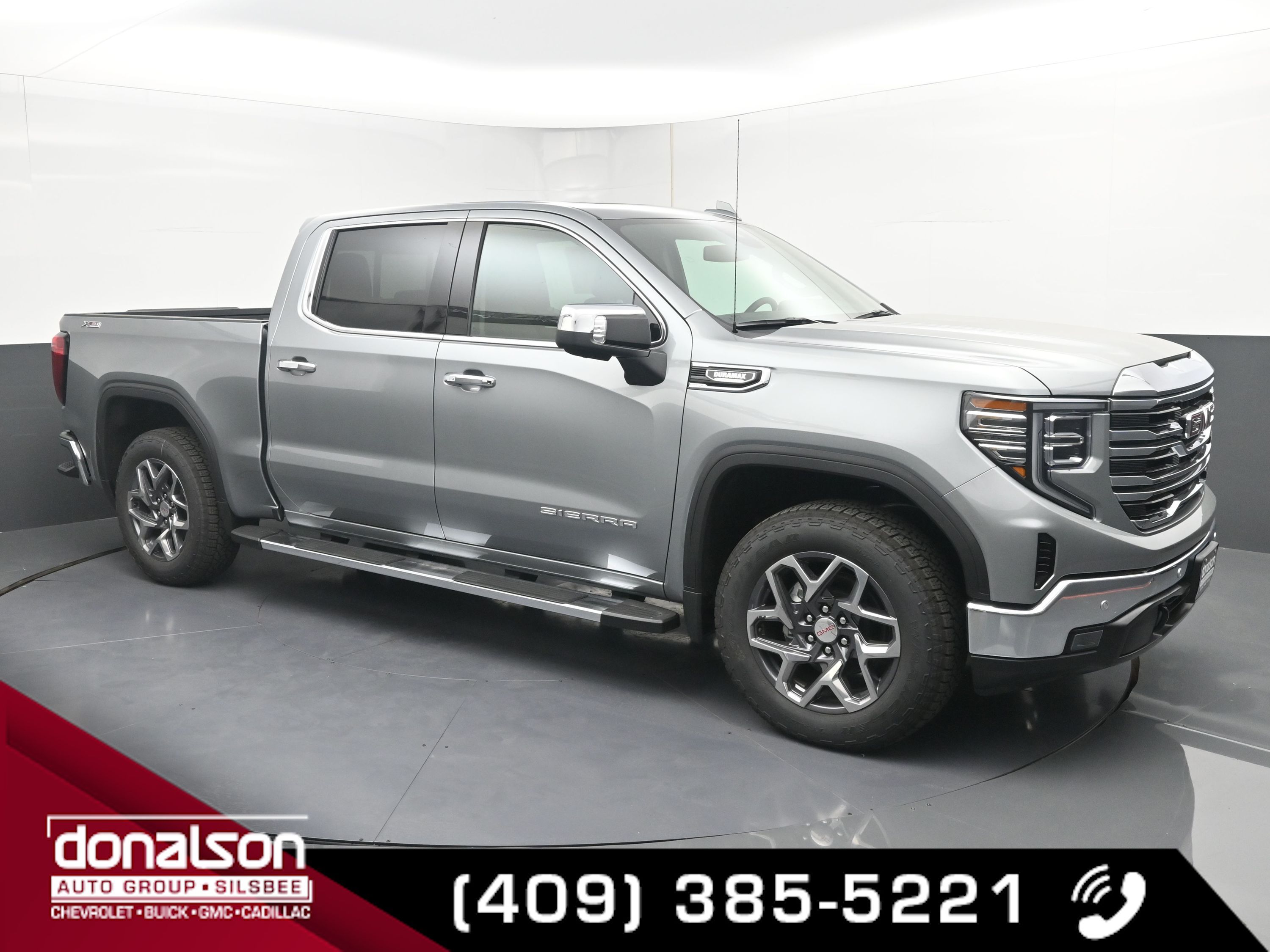 2026 GMC Sierra 1500 SLT's photo