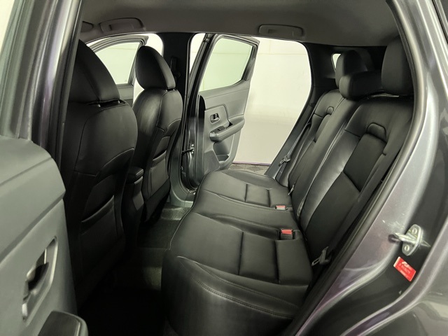 2025 Nissan Kicks S photo 19