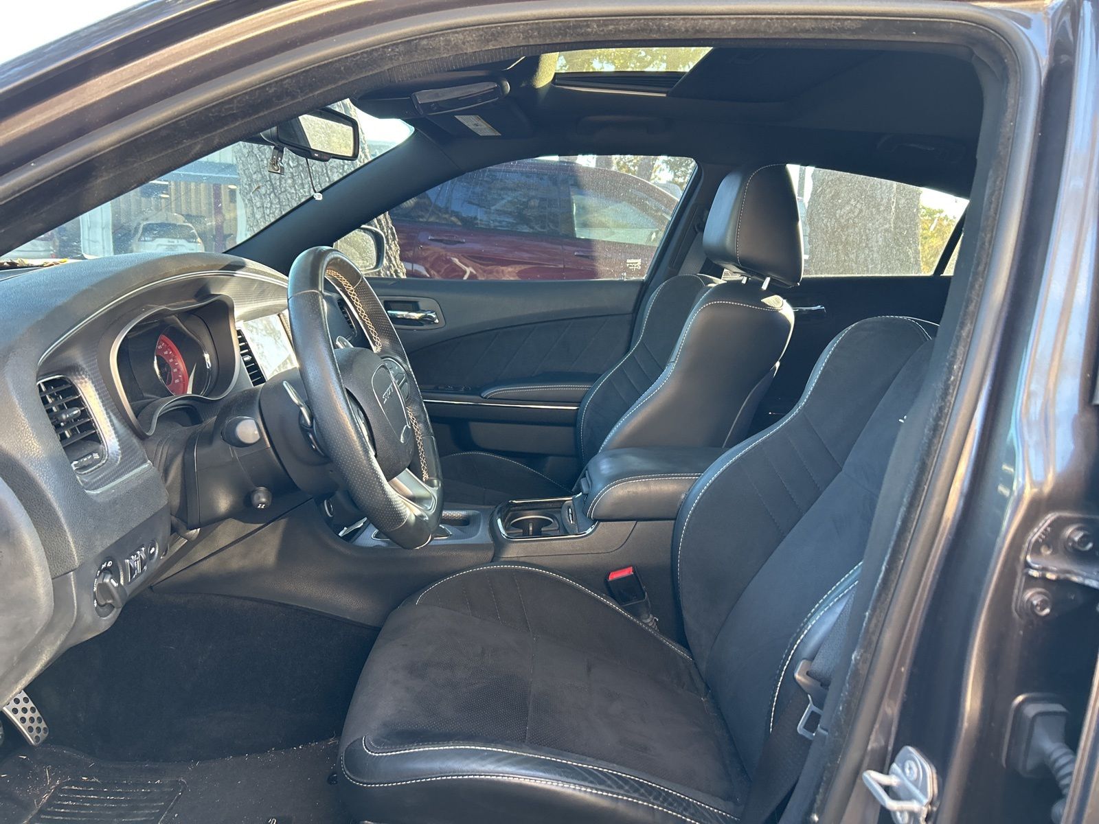 2015 Dodge Charger SRT8 Hellcat photo 4