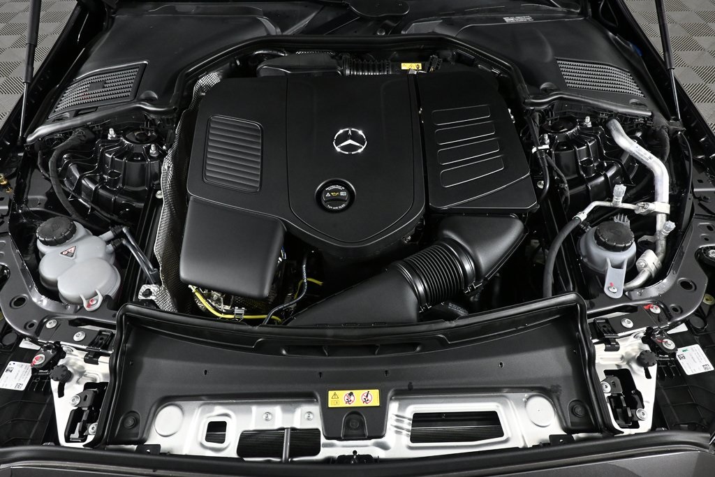 2025 Mercedes Benz C 300 photo 28