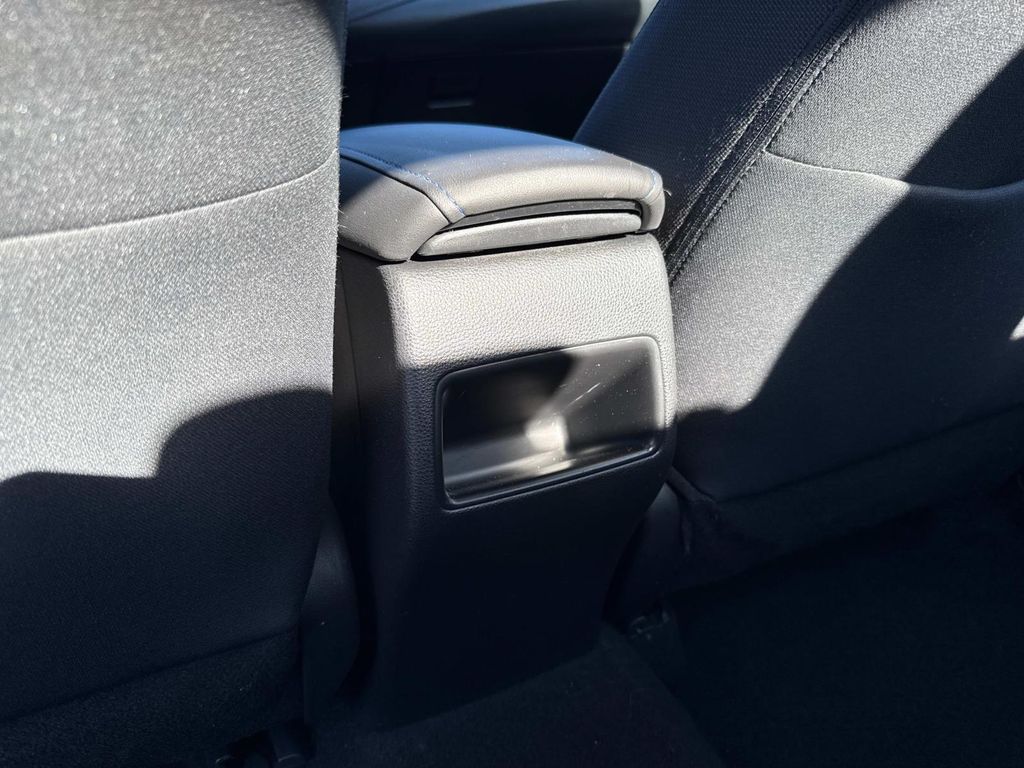 2021 Toyota Corolla SE photo 13