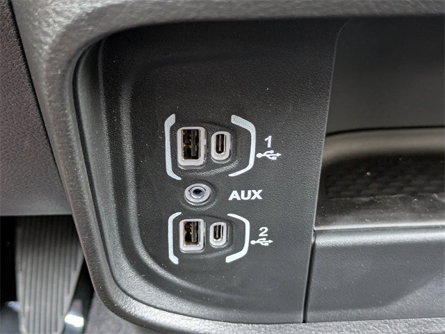 2026 Ram 3500 Tradesman photo 33