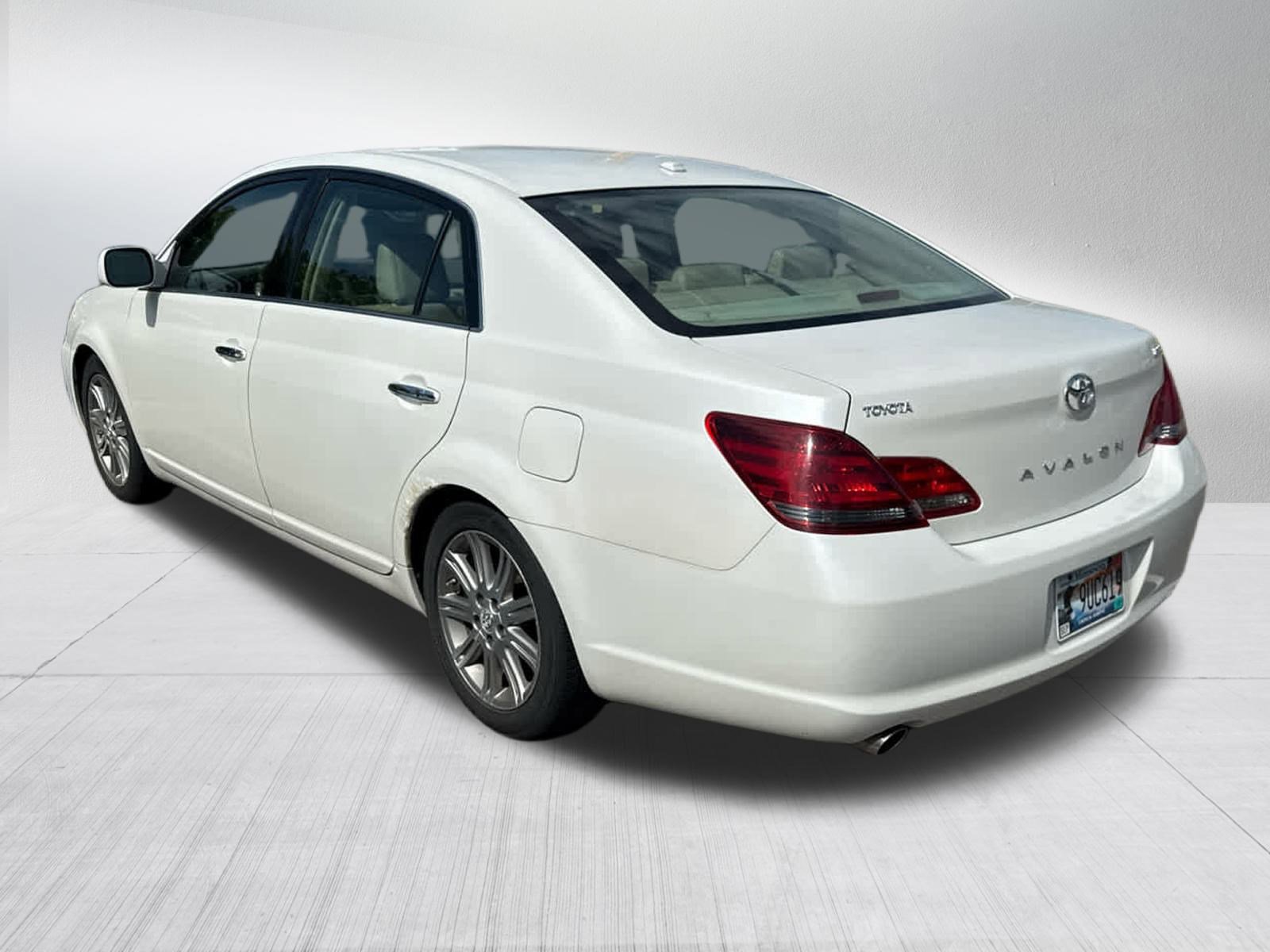 Used 2010 Toyota Avalon Limited with VIN 4T1BK3DB7AU356936 for sale in Golden Valley, MN