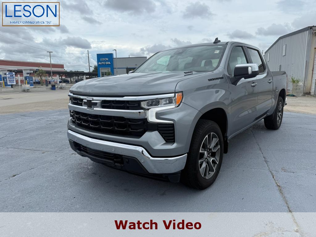 2024 Chevrolet Silverado 1500 LT's photo