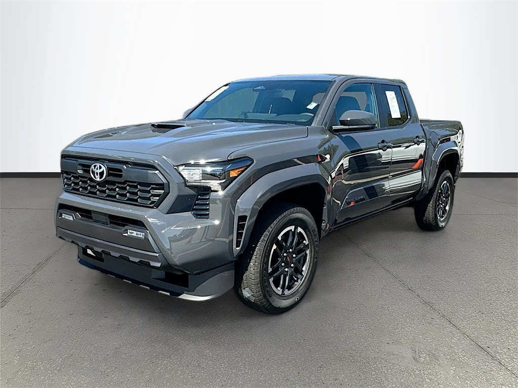 2025 Toyota Tacoma TRD Sport photo 3