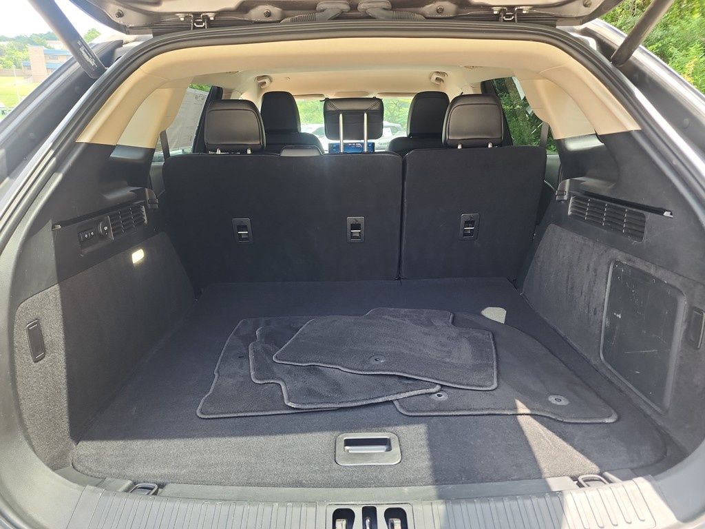 2022 Lincoln Nautilus Standard photo 19