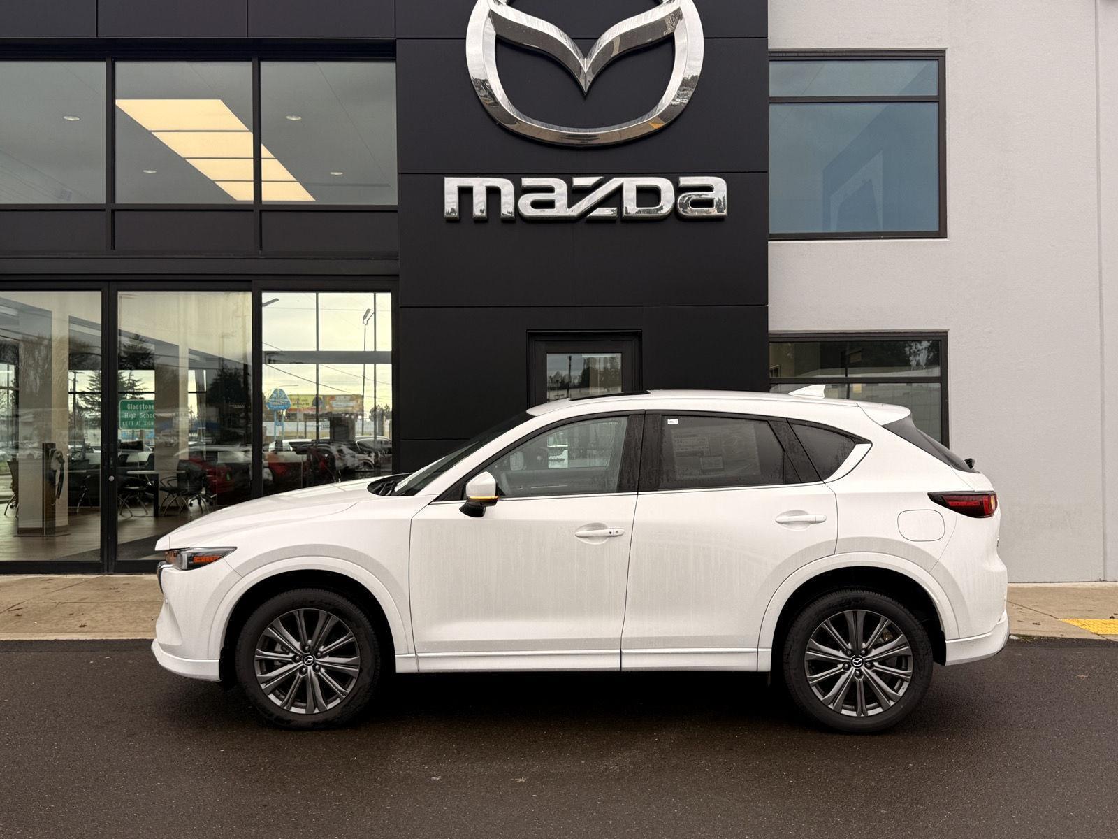 2025 Mazda CX-5 Turbo Signature's photo