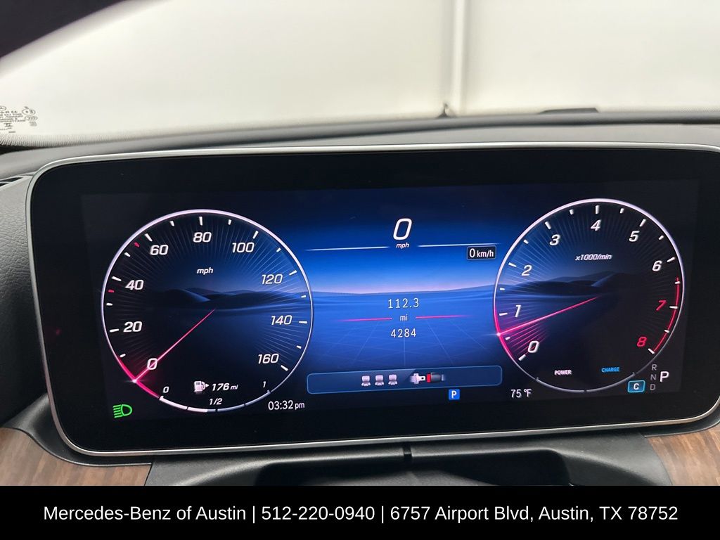 2025 Mercedes Benz C 300 photo 10