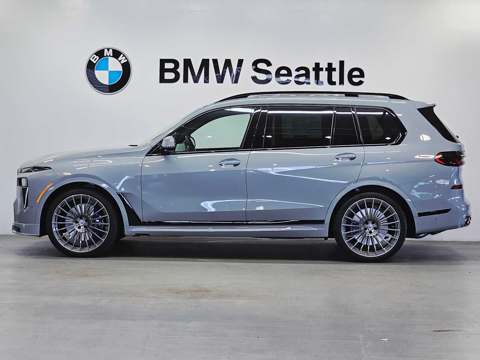 2026 Bmw X7 ALPINA XB7 photo 3