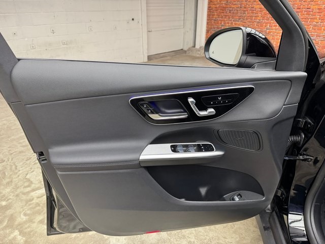 2025 Mercedes Benz GLC 350e 4MATIC photo 10