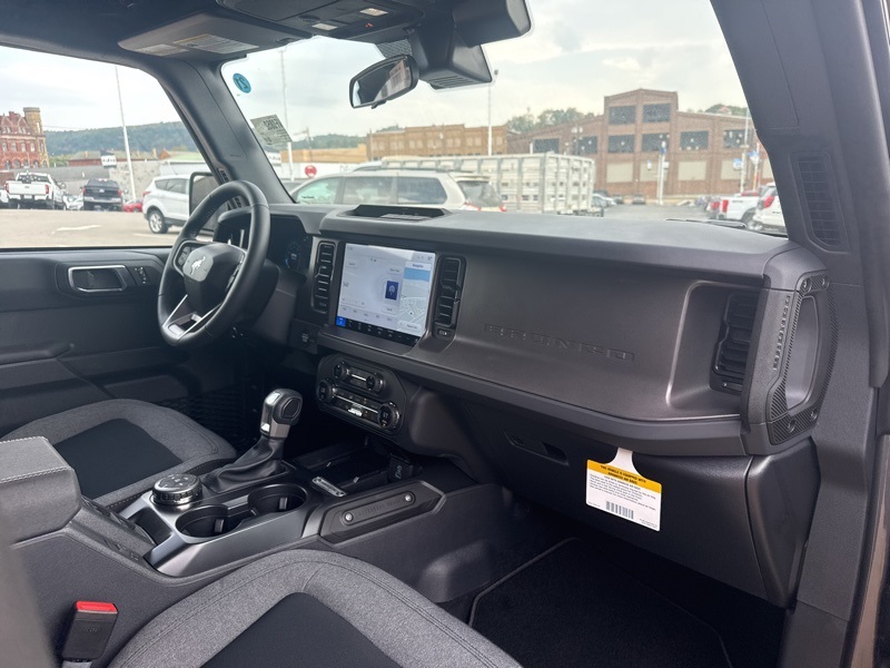 2025 Ford Bronco Big Bend photo 16