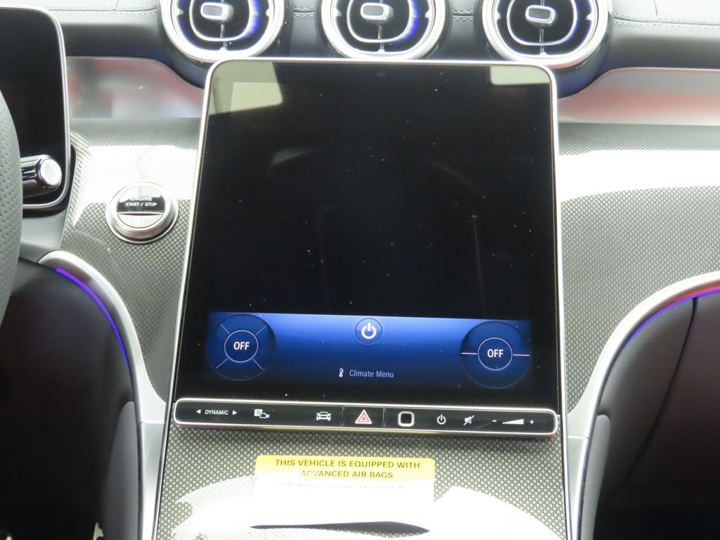 2025 Mercedes Benz GLC 300 photo 13