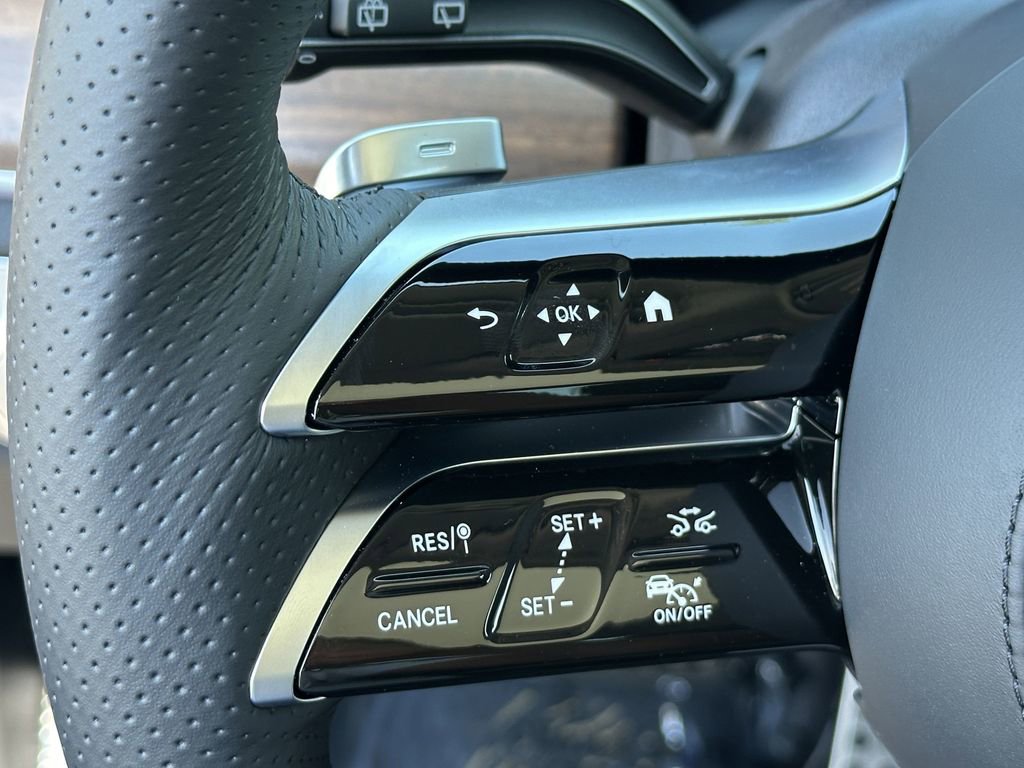 2025 Mercedes Benz GLS 450 4MATIC photo 26