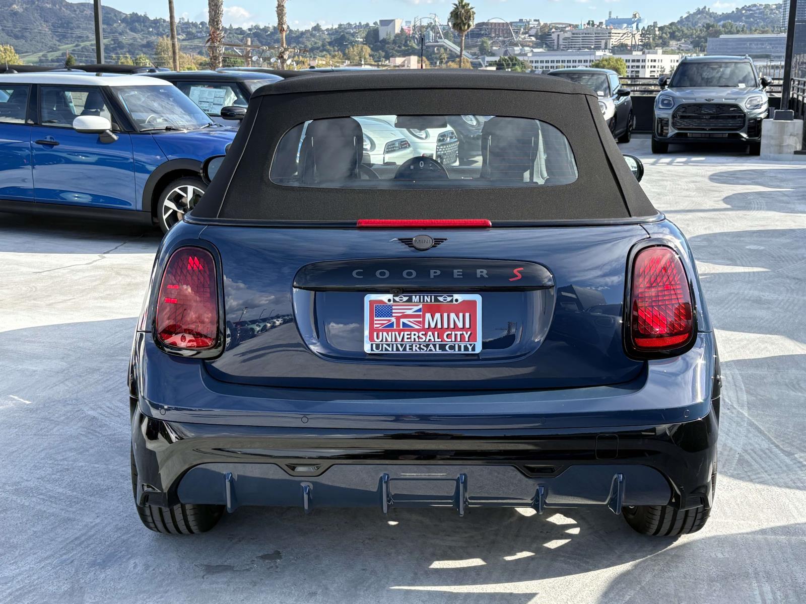 2026 Mini Cooper Convertible Iconic photo 4