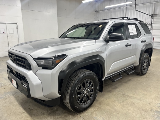 2025 Toyota 4Runner SR5 photo 3
