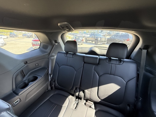 2025 Honda Pilot Black Edition photo 24