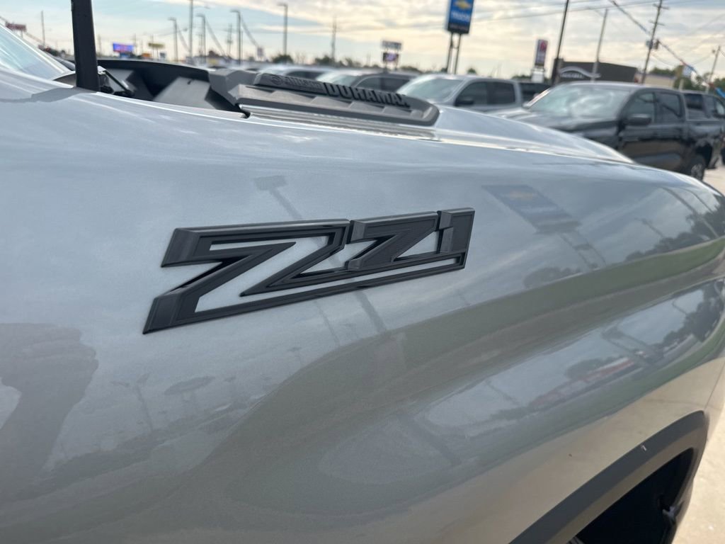 2025 Chevrolet Silverado 2500HD LTZ photo 31