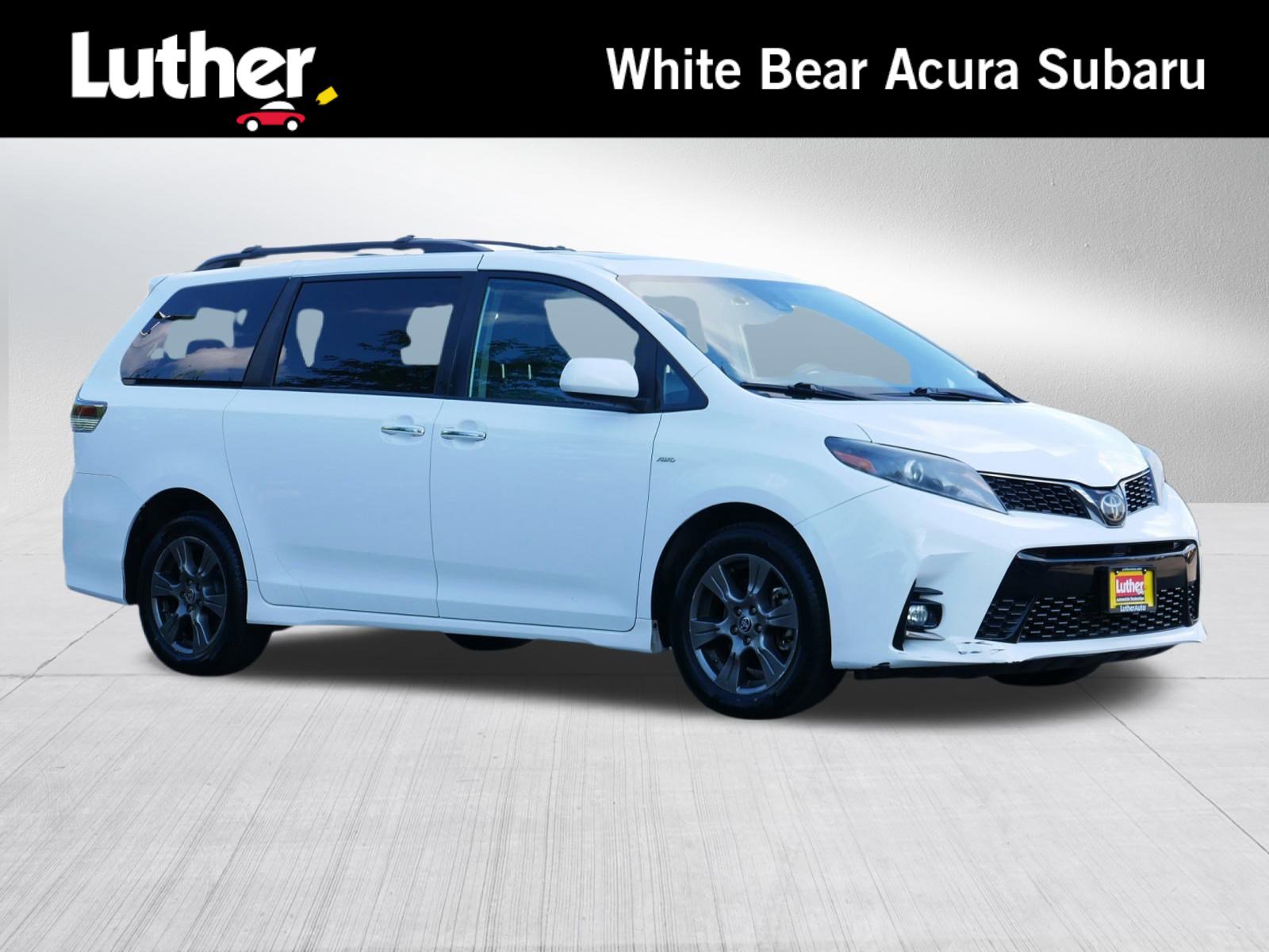 2020 Toyota Sienna SE