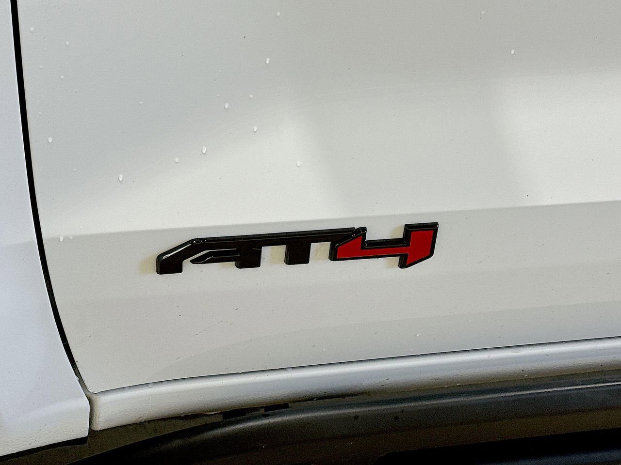 2024 Gmc Canyon AT4 photo 29