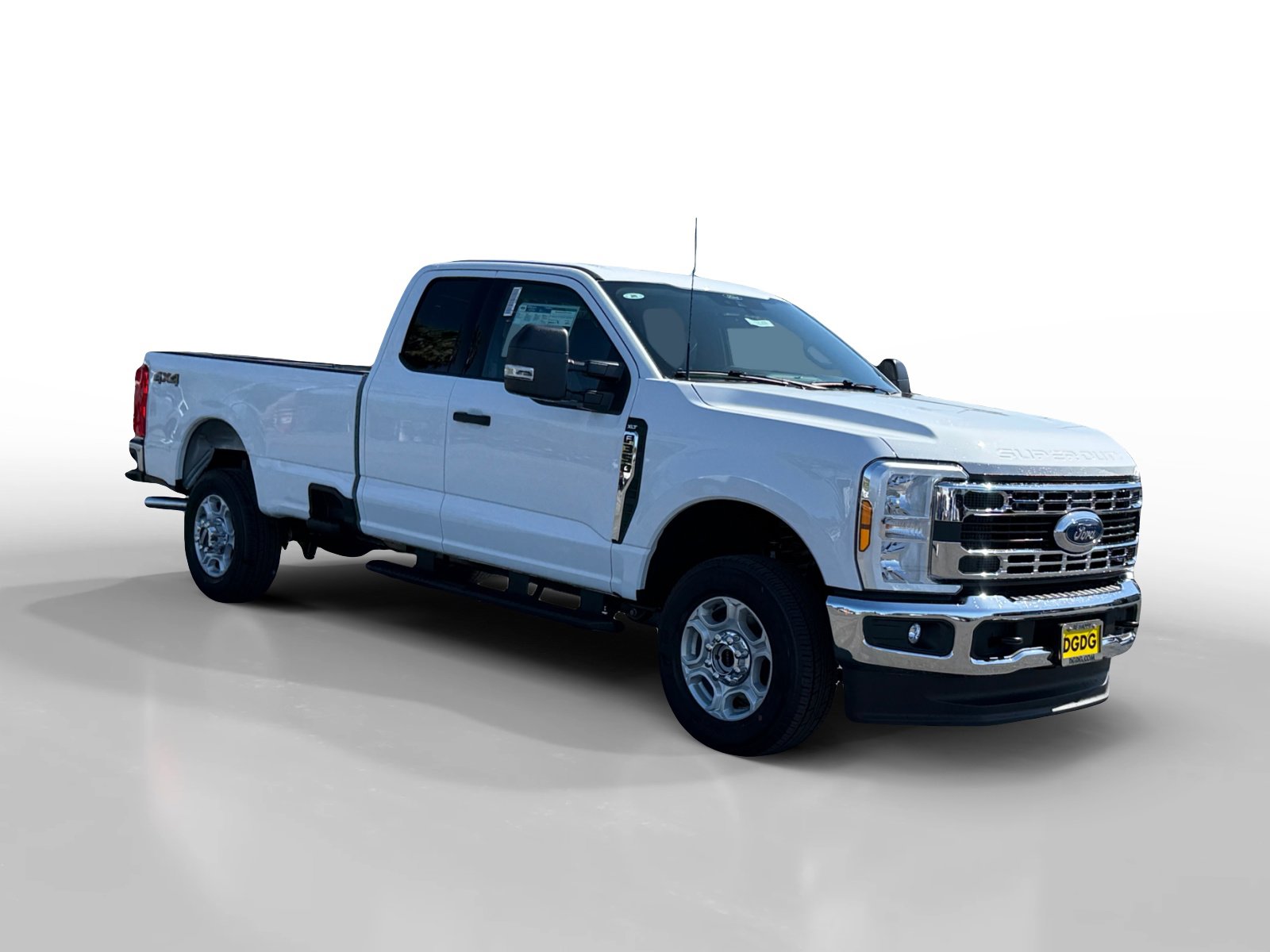 2025 Ford F-350 XLT photo 7
