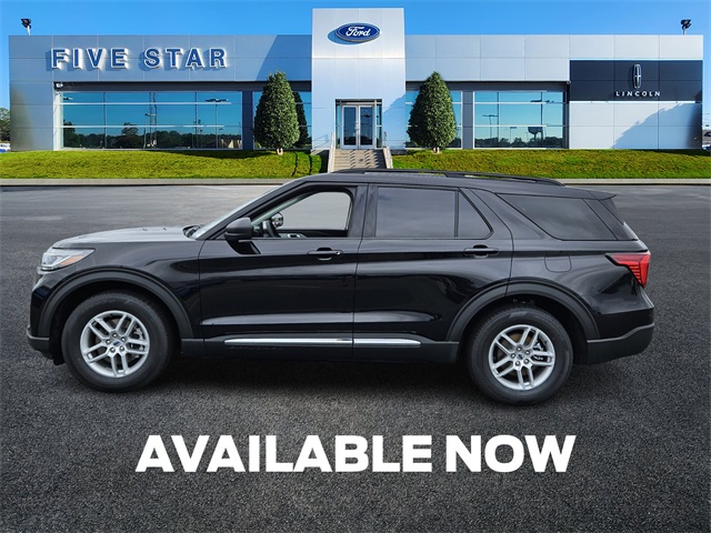 2025 Ford Explorer photo 4