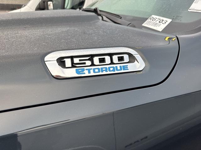 2025 Ram 1500 Big Horn photo 3