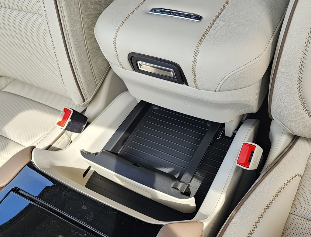 2026 Gmc Yukon Denali photo 34