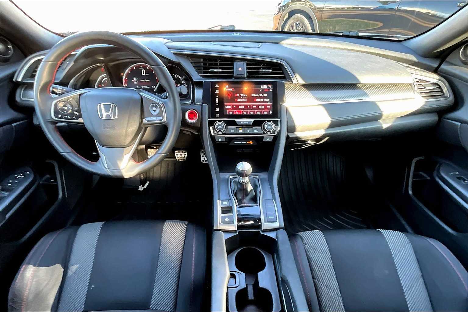 2017 Honda Civic Si photo 13