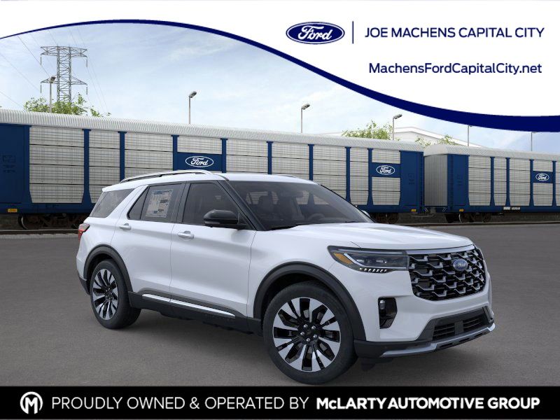 2026 Ford Explorer Platinum's photo