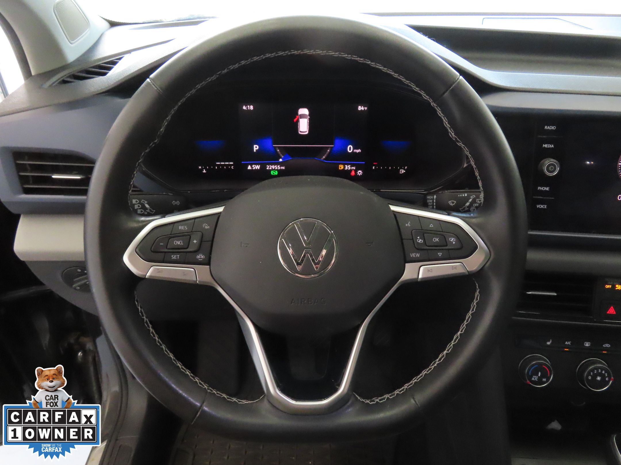 2022 Volkswagen Taos SE photo 12