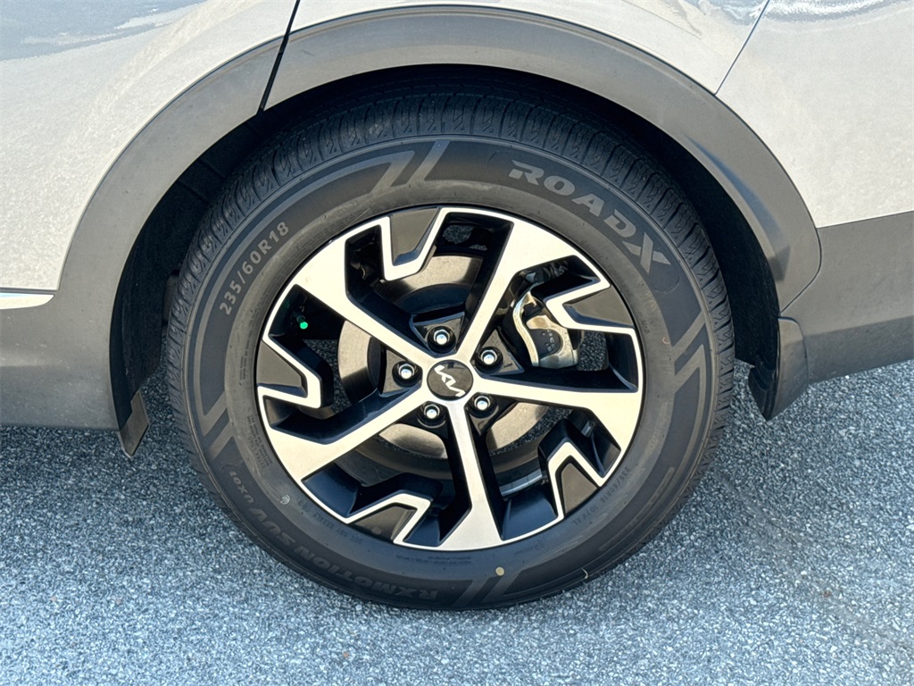 2023 Kia Sportage EX photo 19