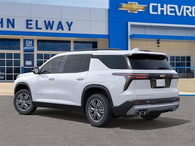 2026 Chevrolet Traverse photo 2