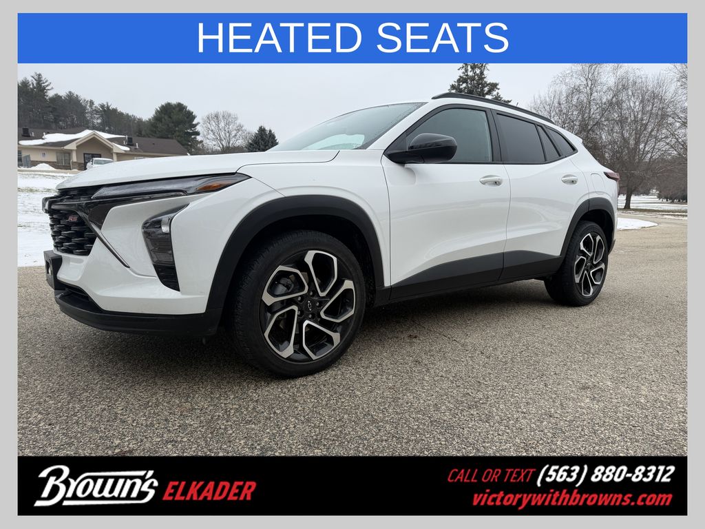 2024 Chevrolet Trax RS's photo