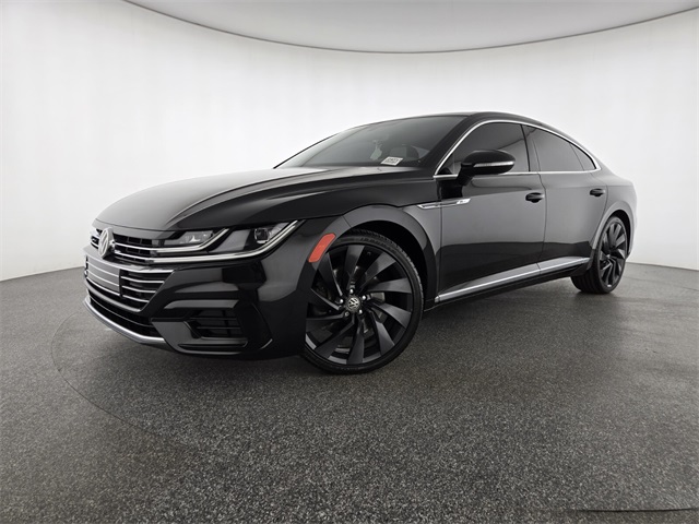 2020 Volkswagen Arteon SEL R-Line's photo