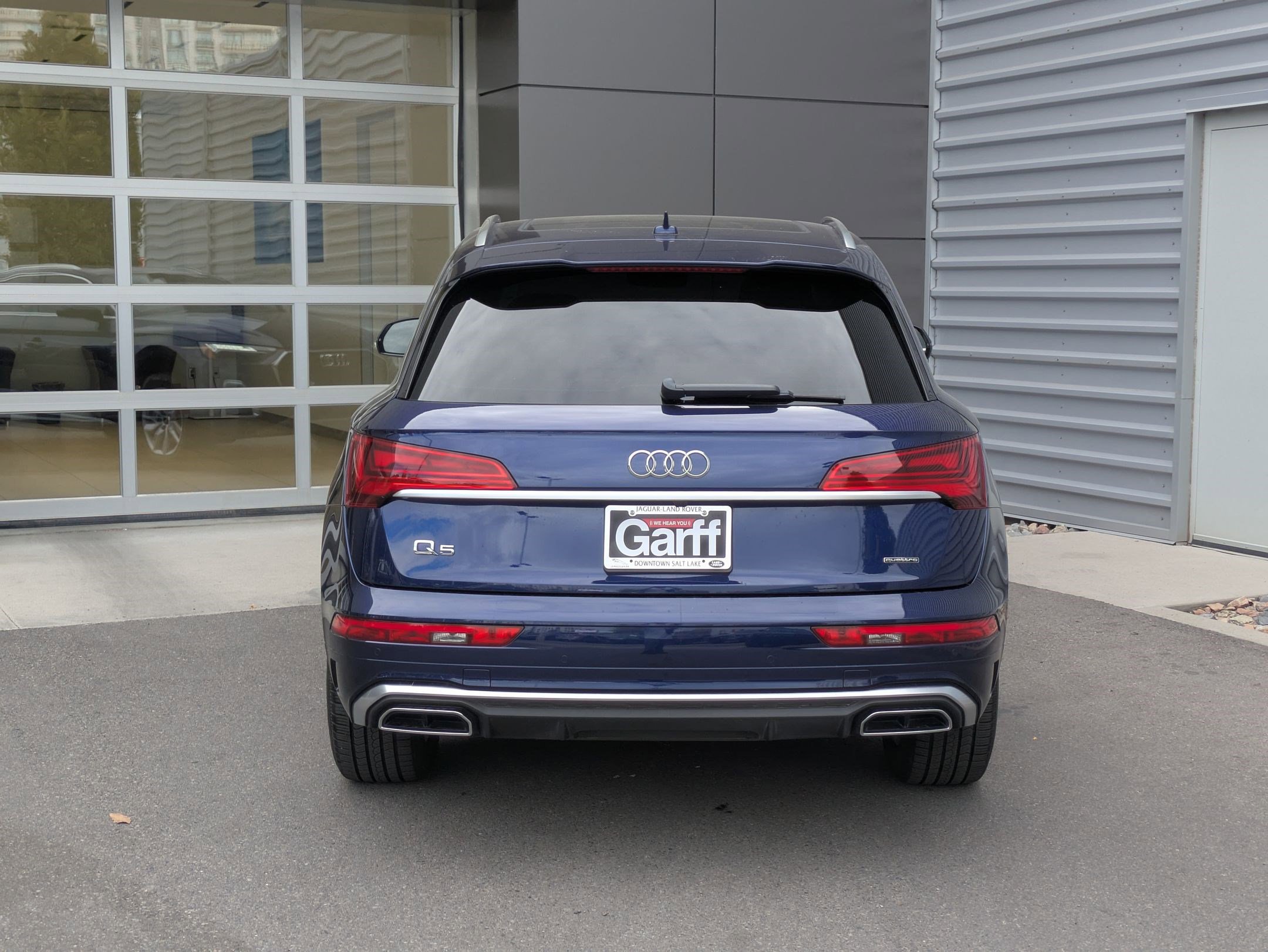 2022 Audi Q5 S line Premium photo 4