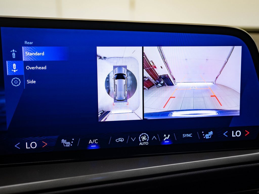2024 Chevrolet Traverse LS photo 31