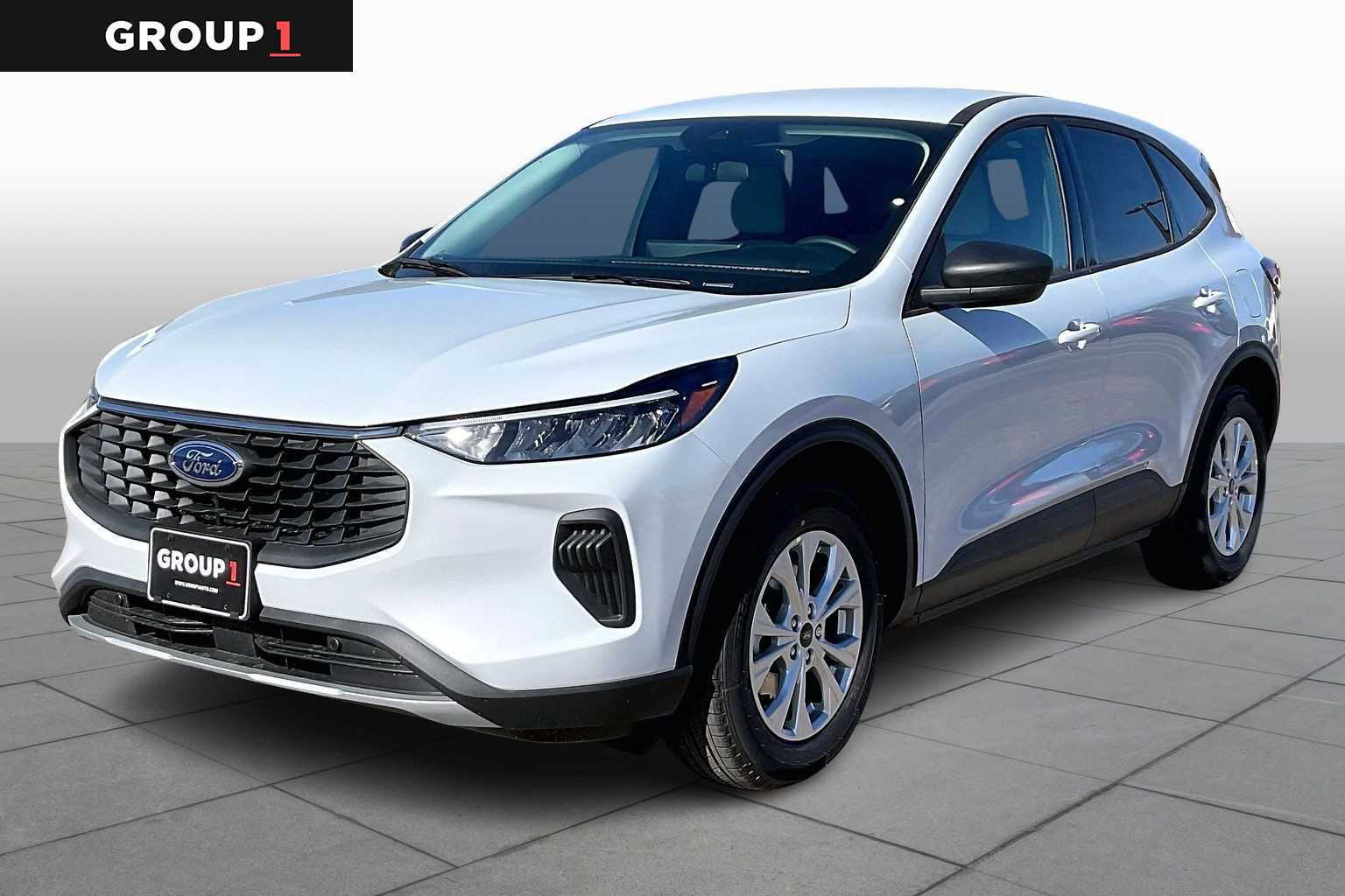 2026 Ford Escape SEL's photo