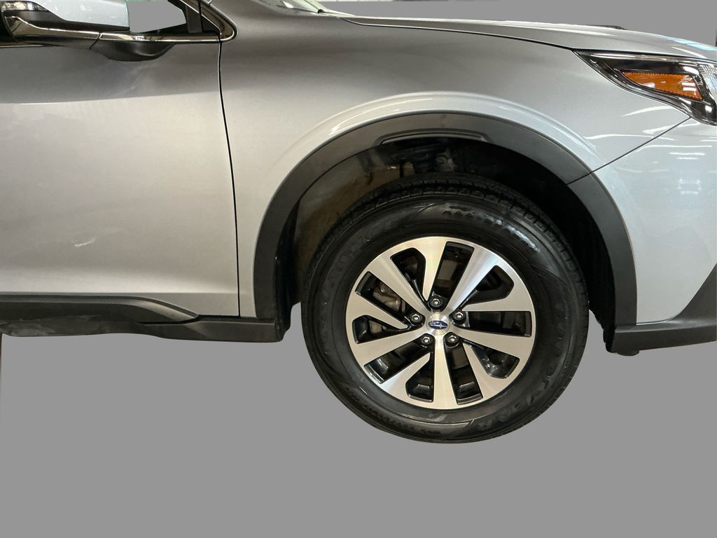 2022 Subaru Outback Premium photo 13
