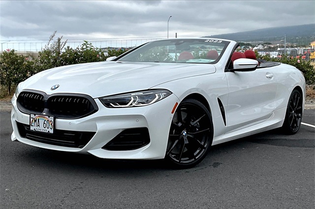 2023 BMW 8 Series 840i's photo