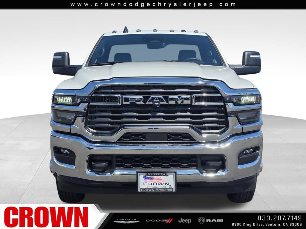 2026 Ram 3500 Tradesman photo 2