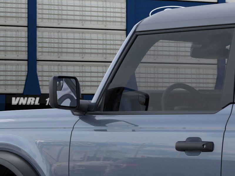 2025 Ford Bronco Base photo 17