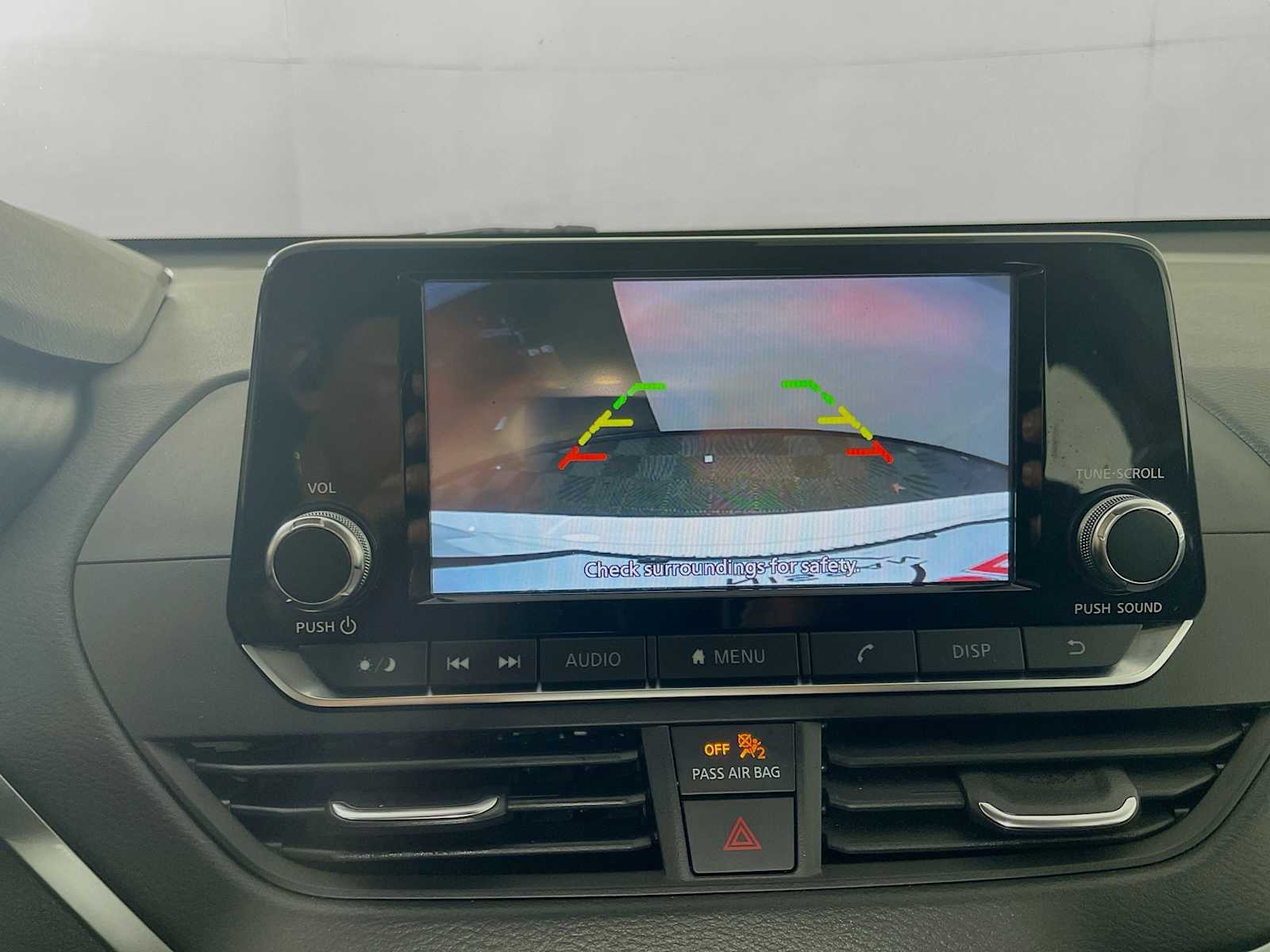 2022 Nissan Altima 2.5 S photo 10