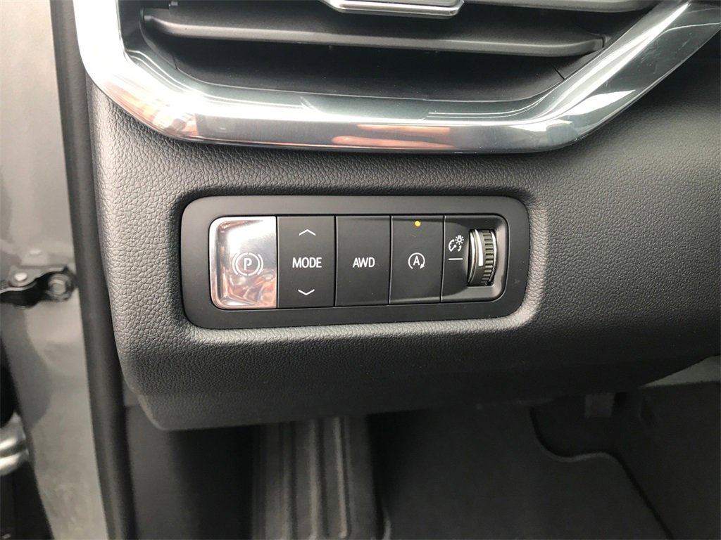 2026 GMC ACADIA - Image 18