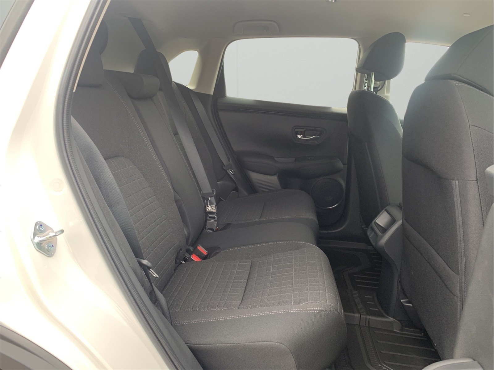 2026 Honda HR-V LX photo 17